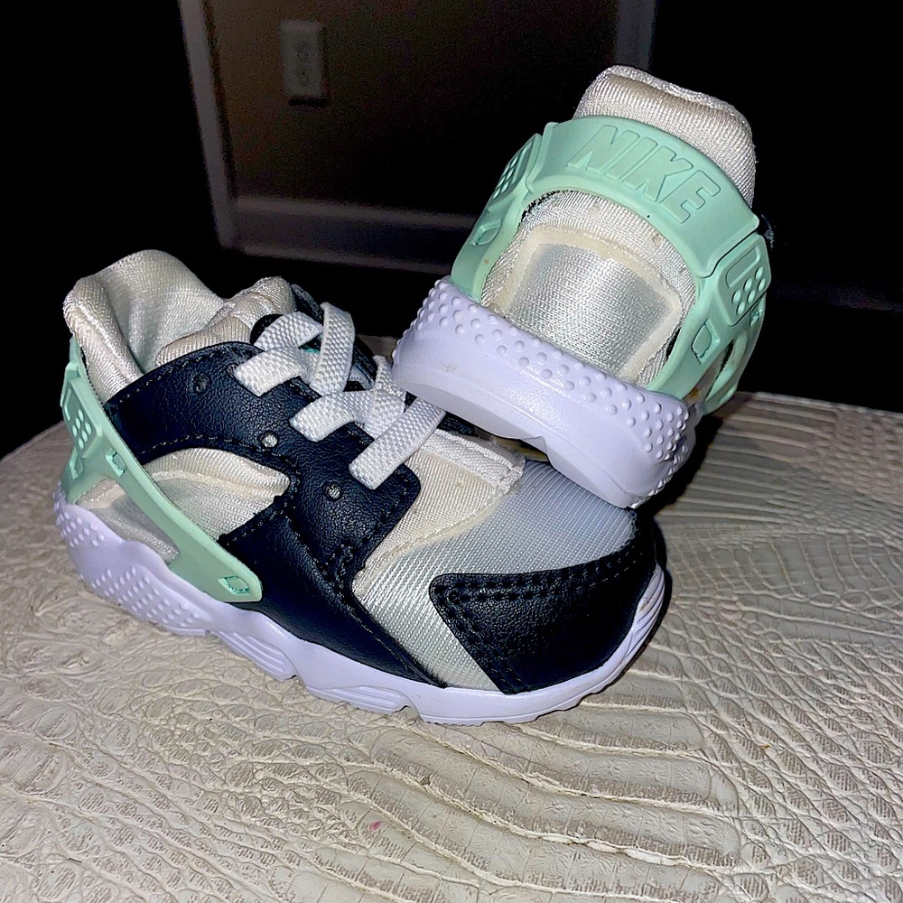 Nike 4C